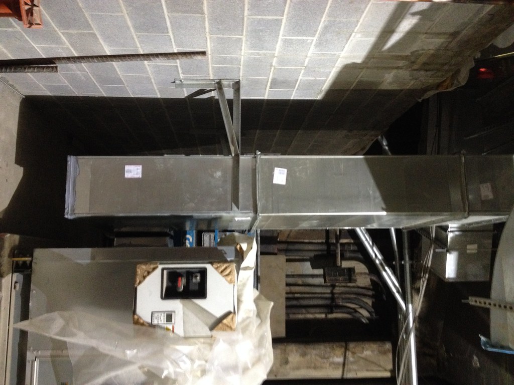 Photo réaliste de réseau de ventilation pour installation vmc double flux
