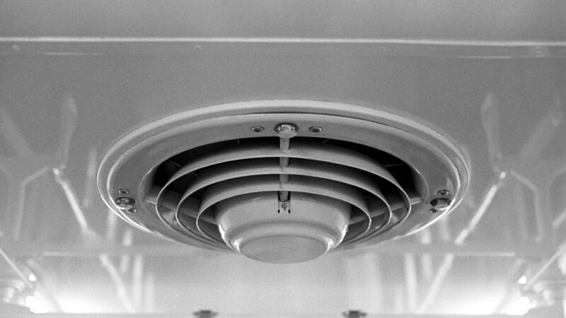 Photo réaliste liée à vmc moteur en rénovation de maison