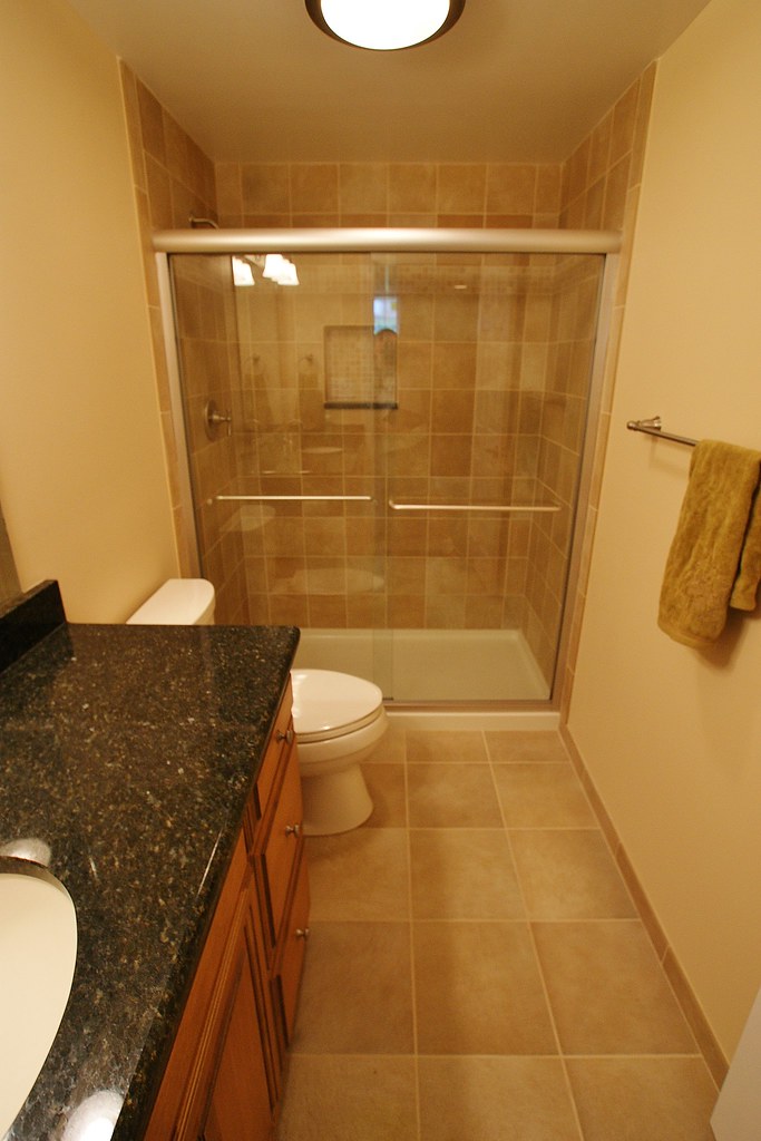 Photo de gaine ou bouche de ventilation liée à vmc pour salle de bain