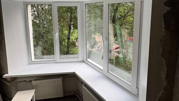 Photo réaliste pour prix fenetre pvc en rénovation de menuiserie